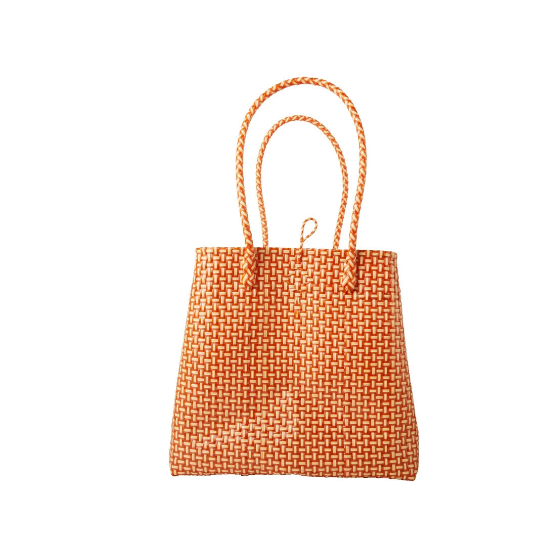 The Maxi Ella Handwoven Tote  · Recycled Plastic
