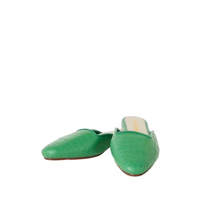 Shop Sarah Stewart Clara mule in green embossed goat skin leather with a vintage-inspired square toe design.
