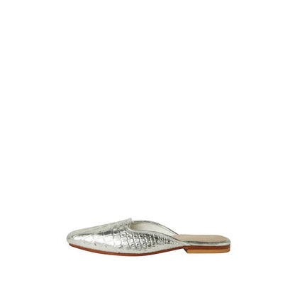 Shop Sarah Stewart Clara mule in metallic silver embossed goat skin leather with a vintage square toe design.